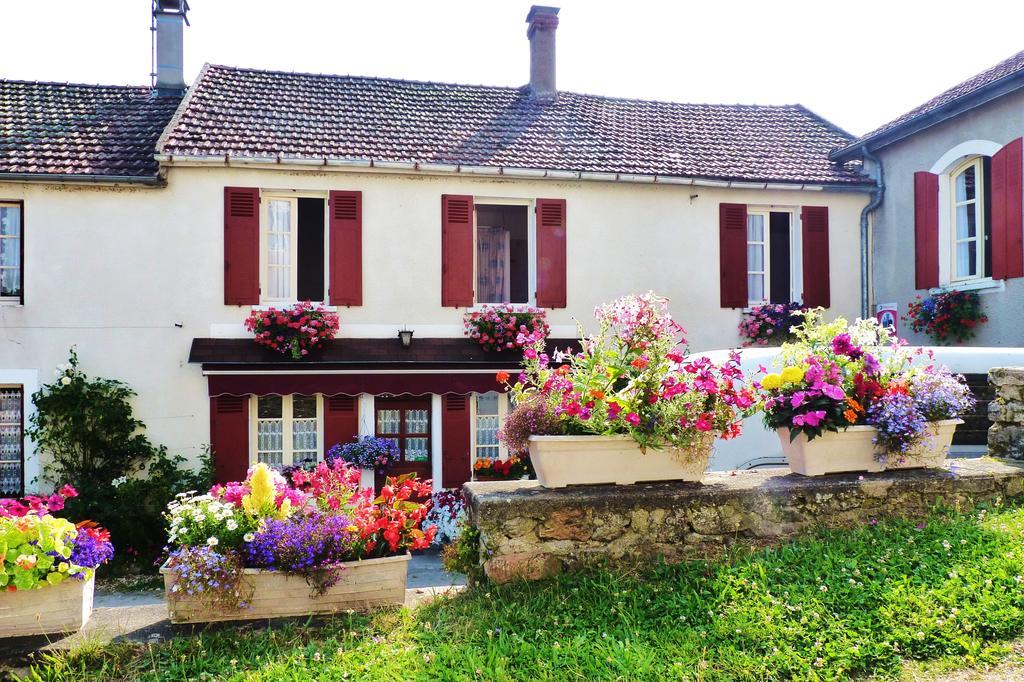 فندق La Maison De Cure Domecy-sur-Cure المظهر الخارجي الصورة